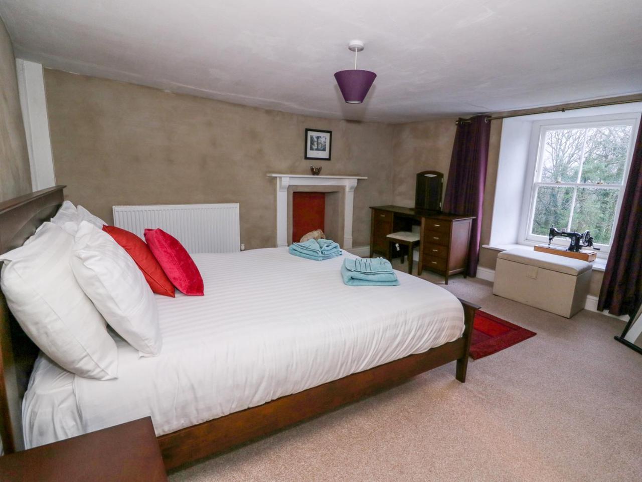 Llwyncadfor Farm Villa Llangunllo Dış mekan fotoğraf
